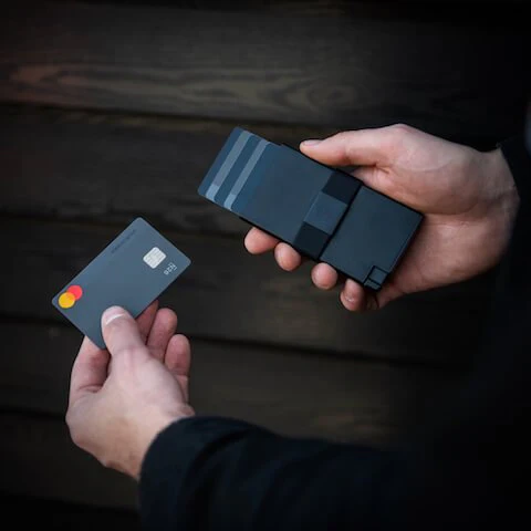 AJS Wallet x Ekster - Image 7