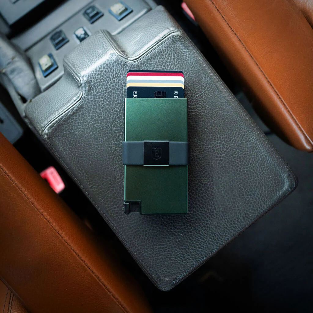 Cardholder for AirTag - Image 36
