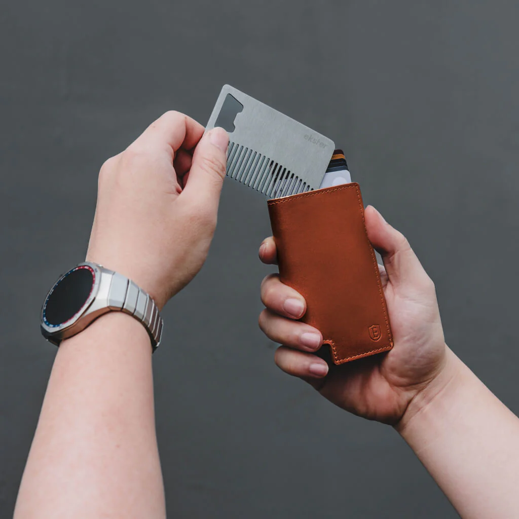 Comb Card - Image 2