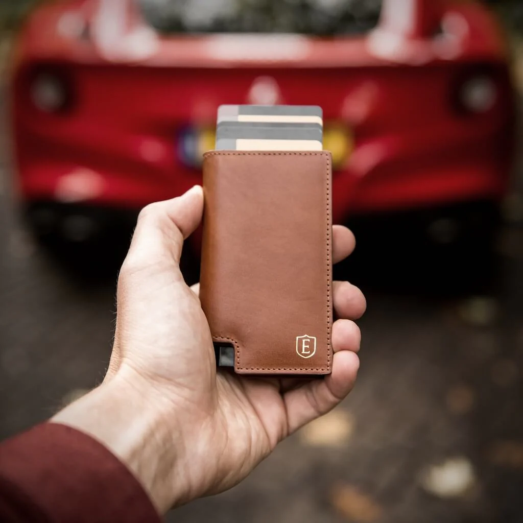 Ekster Wallet - Image 19