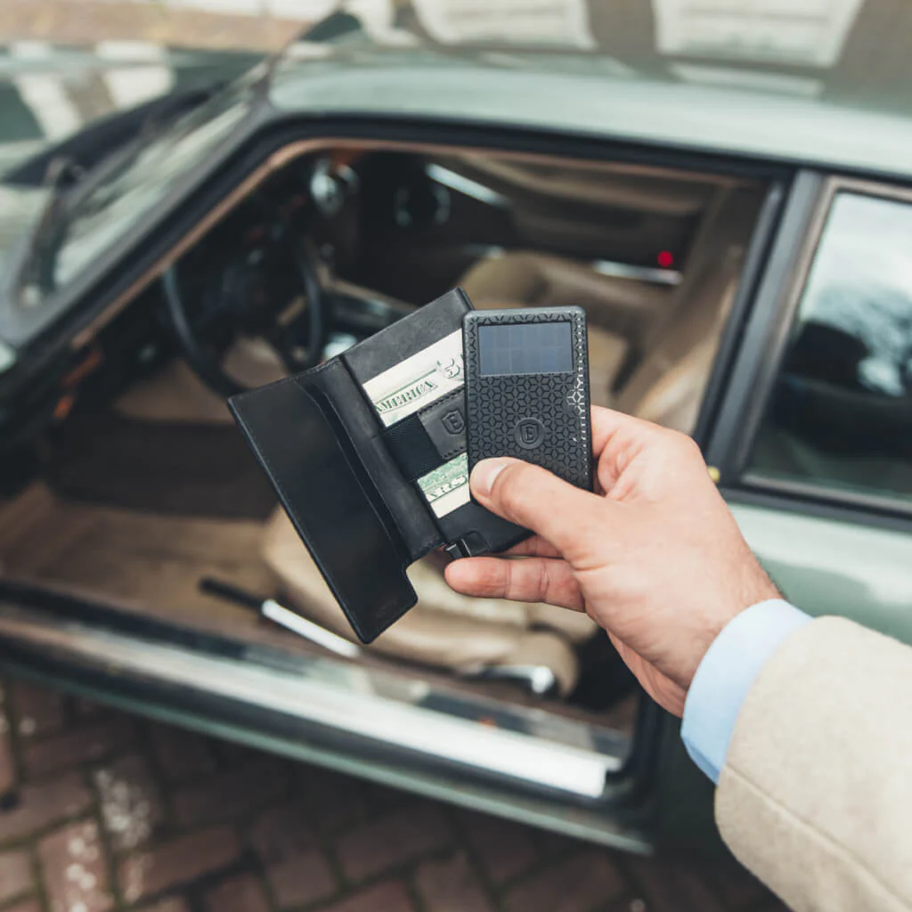 Ekster Wallet - Image 54