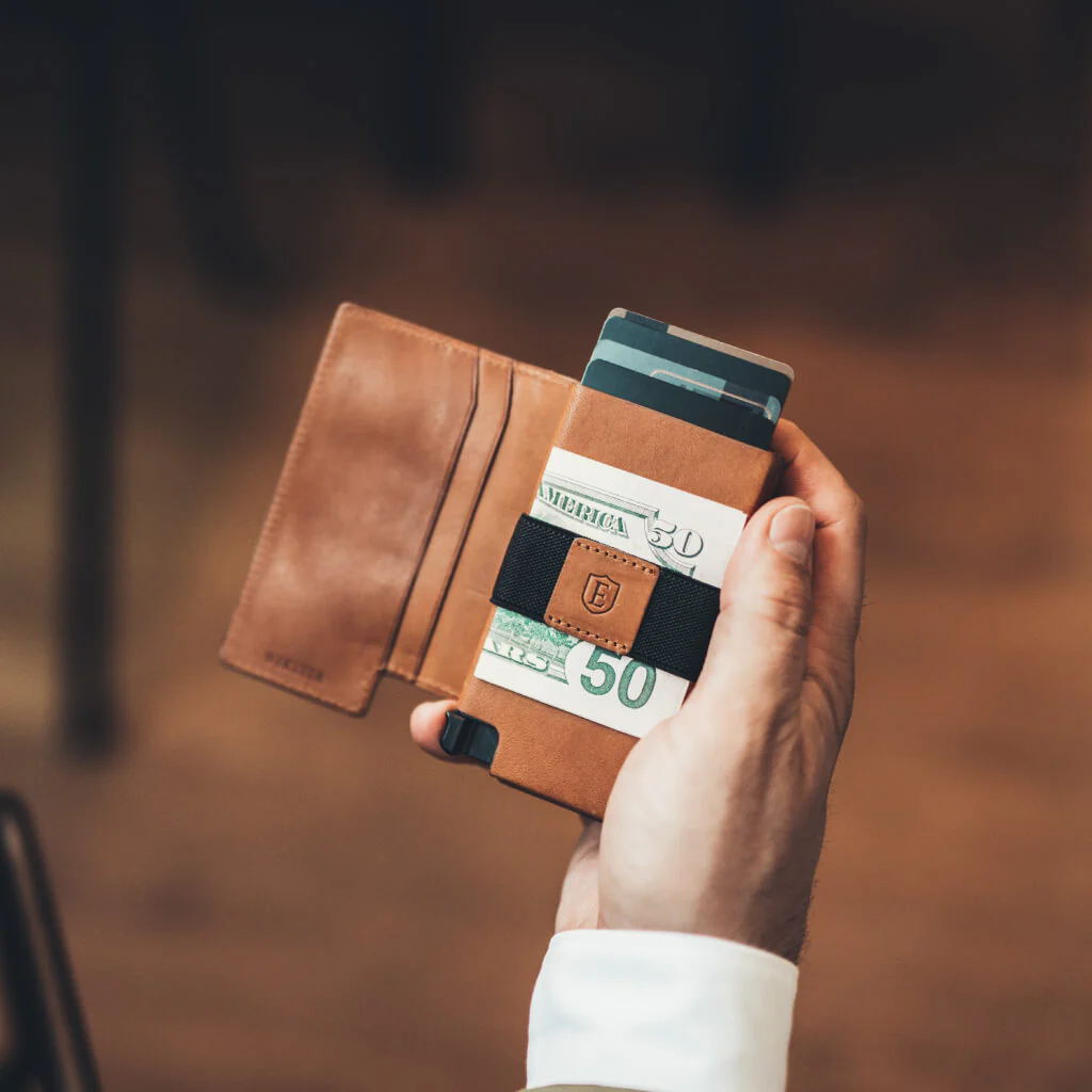 Ekster Wallet - Image 65