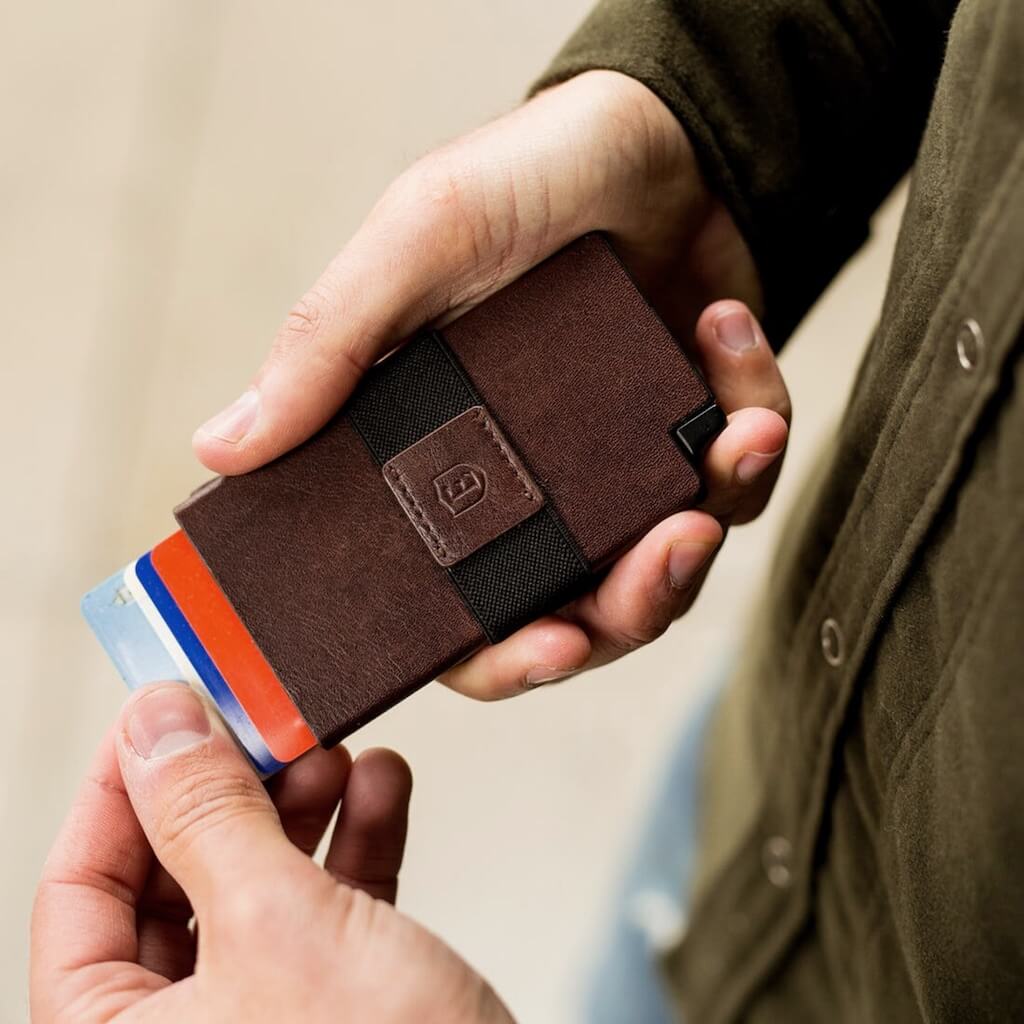 Leather Cardholder - VIP Offer - Image 4